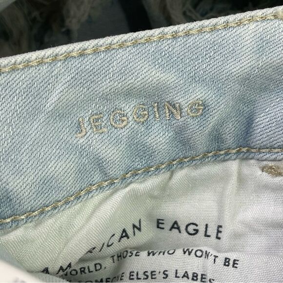 American Eagle Jegging Jeans Women's 10 Short Blue Mid-Rise Light Wash Denim - Picture 5 of 13